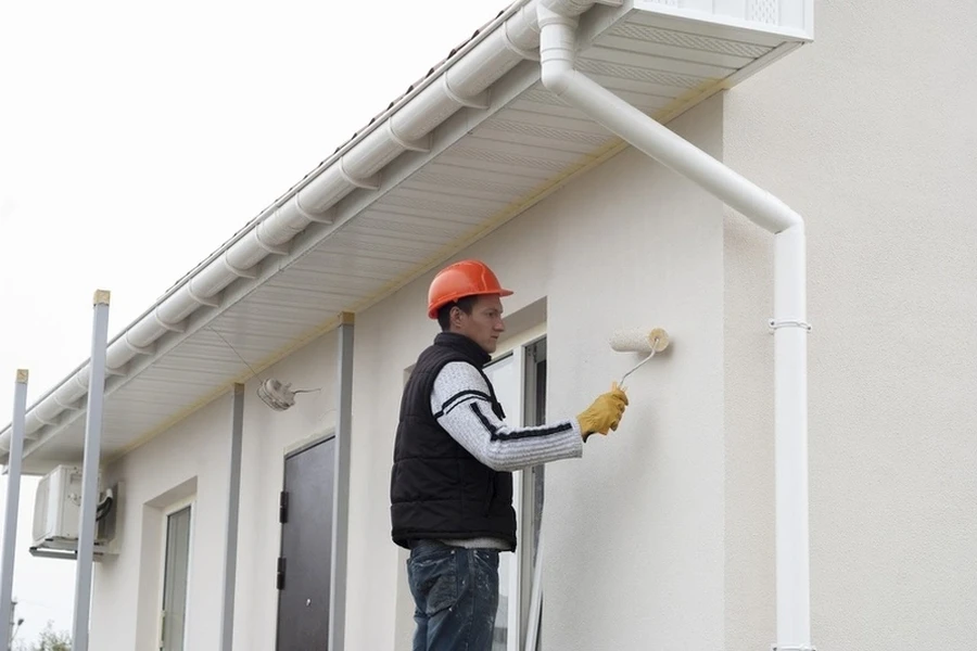 Why Weather Matters In Exterior Painting Services in Greenwood, SC